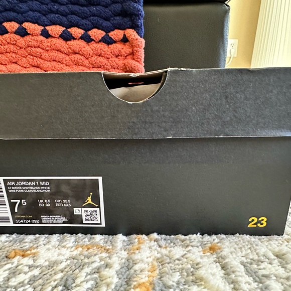 Jordan High-Top Sneakers - White and Grey - Picture 2 of 7